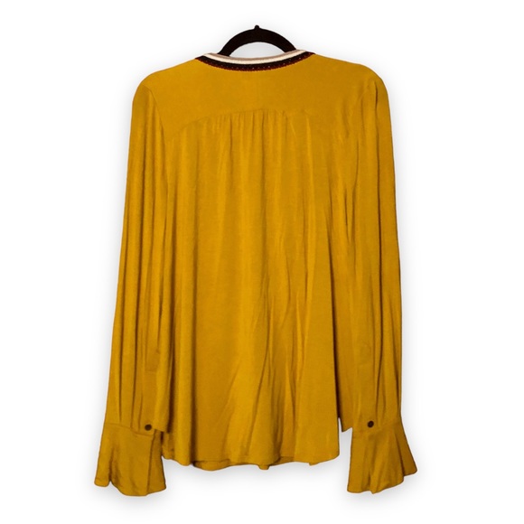 Anthropologie Akemi + Kin Soft Knit Jersey Goldie Blouse Yellow Button Up - Picture 6 of 12